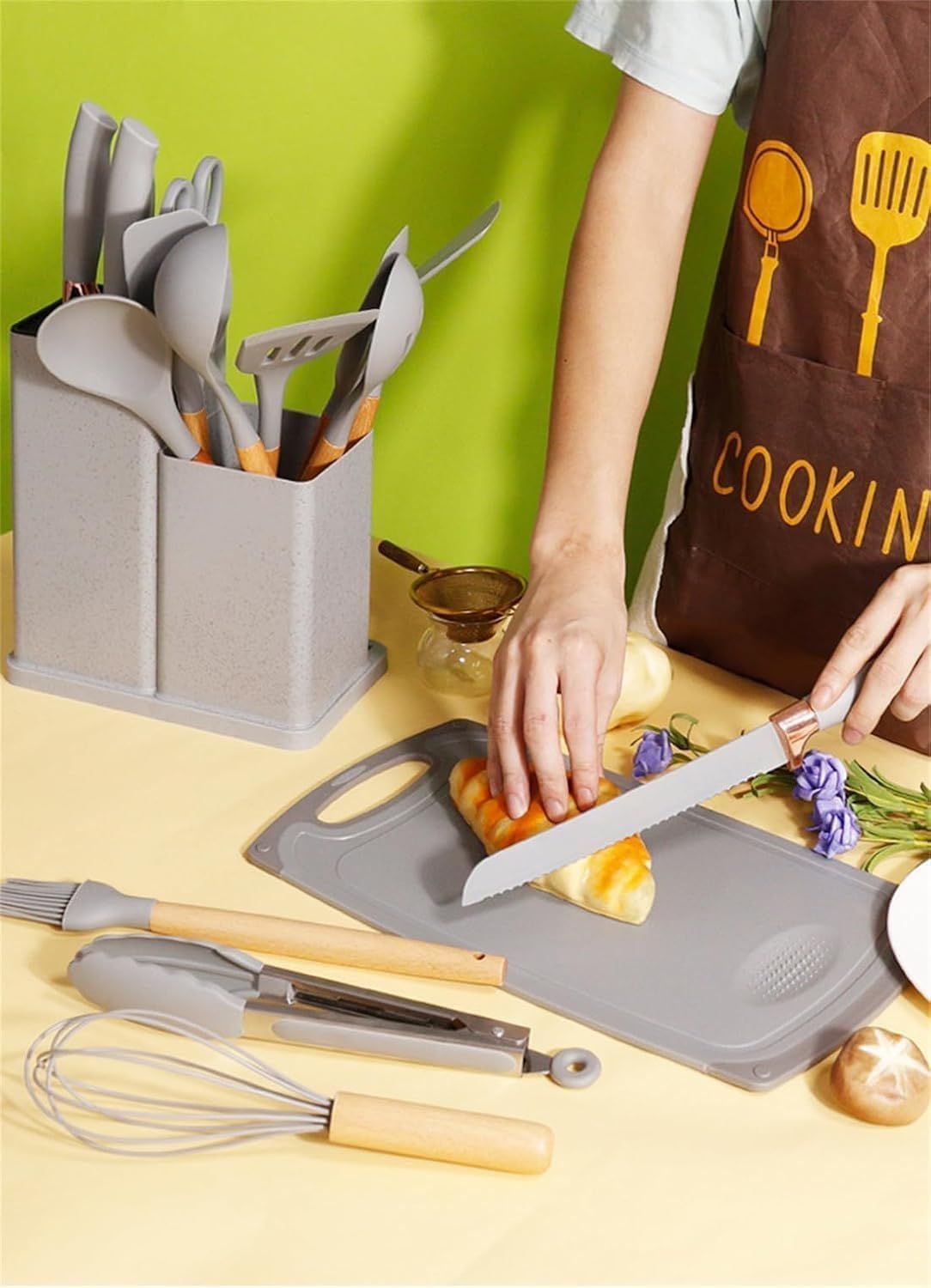 KITCHEN UTENSILS 12 PC