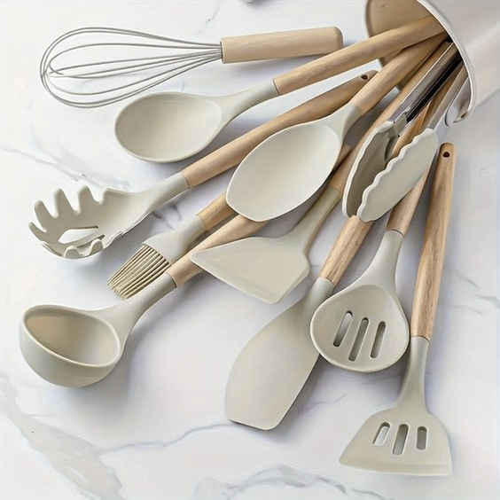 KITCHEN UTENSILS 12 PC